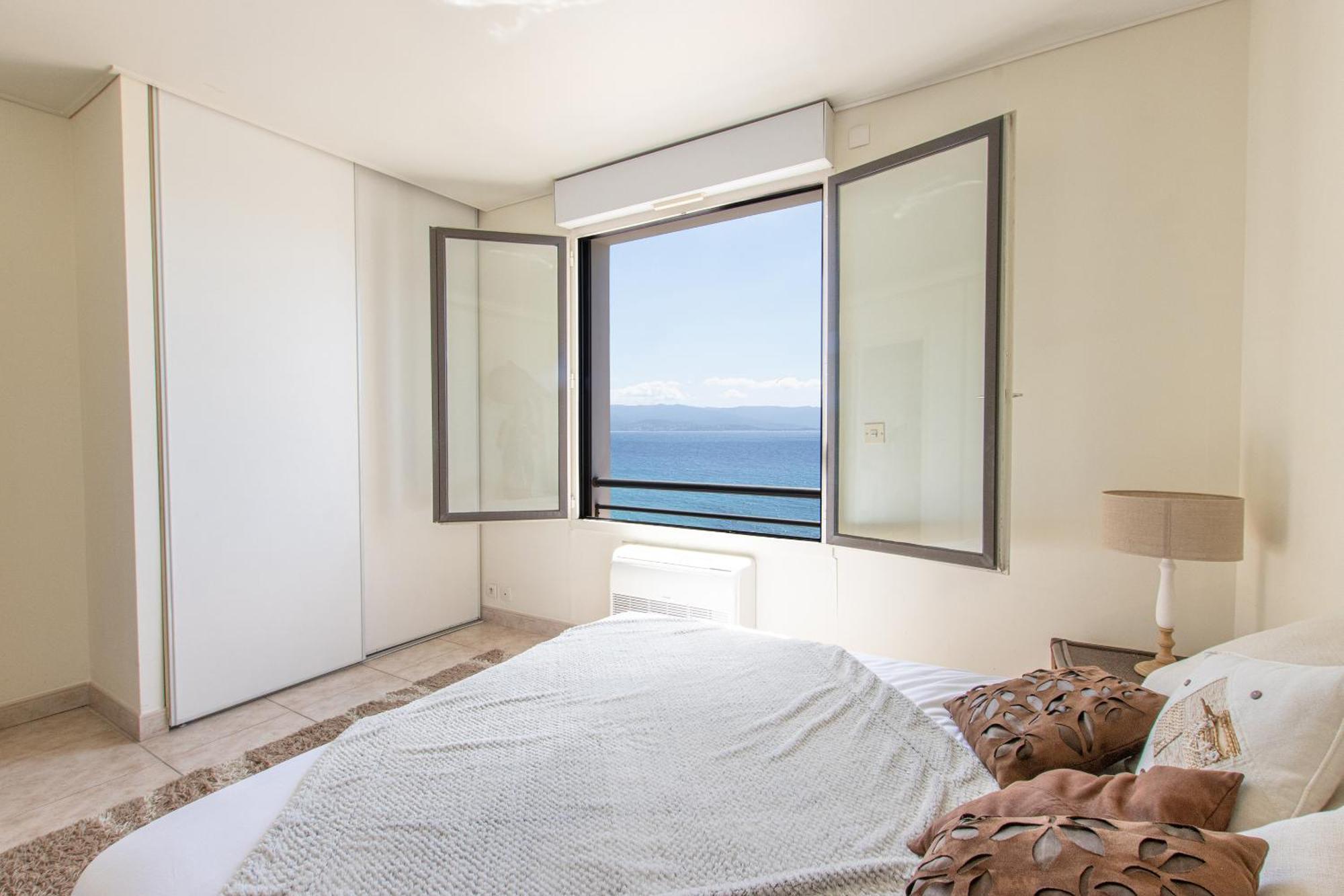 Gozzi Apartment อฌักซิโอ้ ภายนอก รูปภาพ